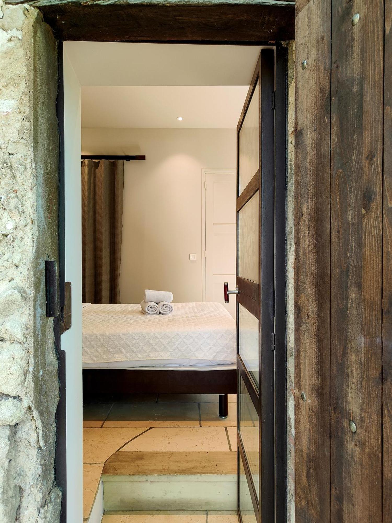 Hostellerie Le Paradou Lourmarin Exterior photo